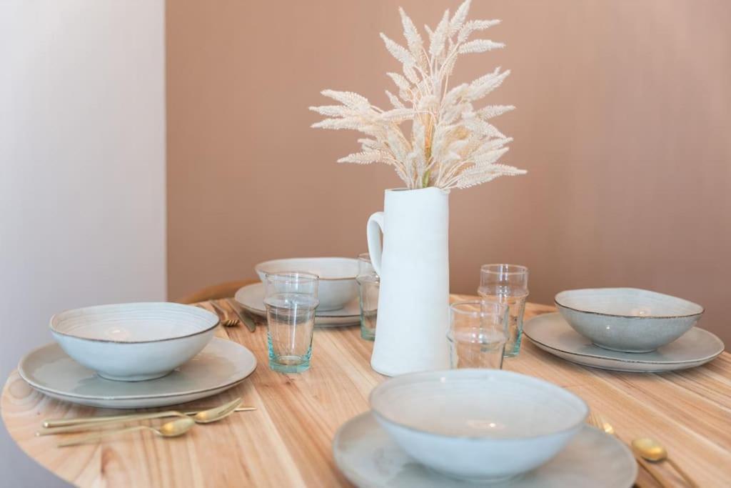 Superbe Appartement En Rdc Proche Marche Central La Rochelle  Esterno foto